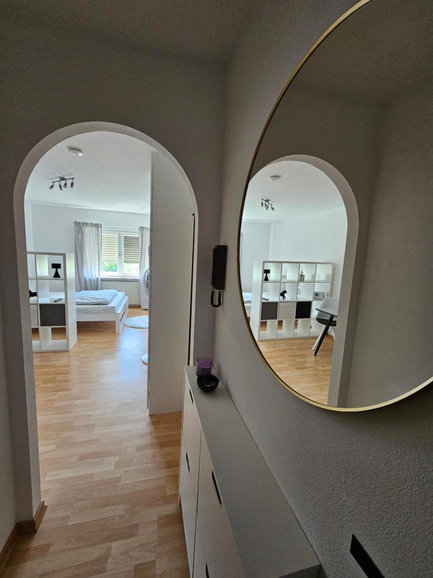 Charmante 1 Zimmerwohnung Mit Stellplatz Вюрцбург Екстер'єр фото